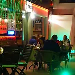 Zest Exclusive & Ξενοδοχείο