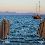 Zest Exclusive & Ξενοδοχείο Ortakent