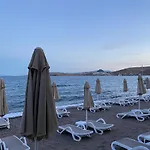 Zest Exclusive & Ξενοδοχείο