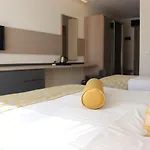 Ξενοδοχείο Zest Exclusive &