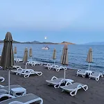 Zest Exclusive & Ξενοδοχείο 3*