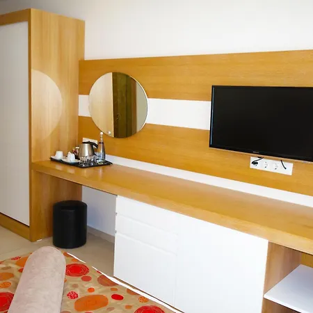 Hotel Zest Exclusive &
