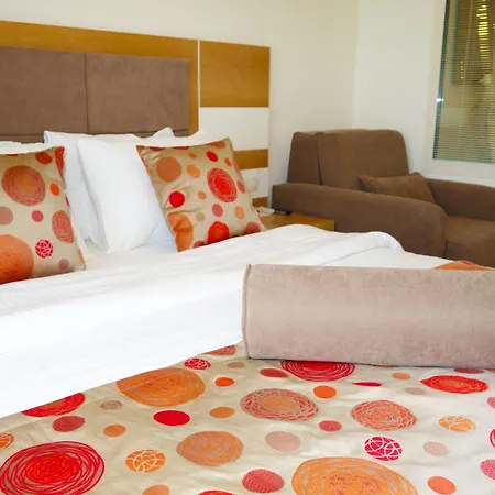 Zest Exclusive & Hotel 3*