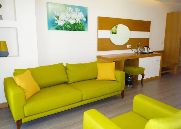 Hotel Zest Exclusive &