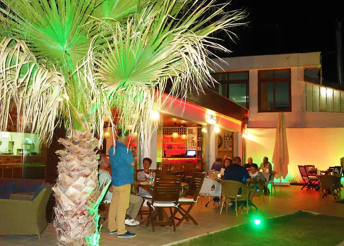 Zest Exclusive & 3* Ortakent