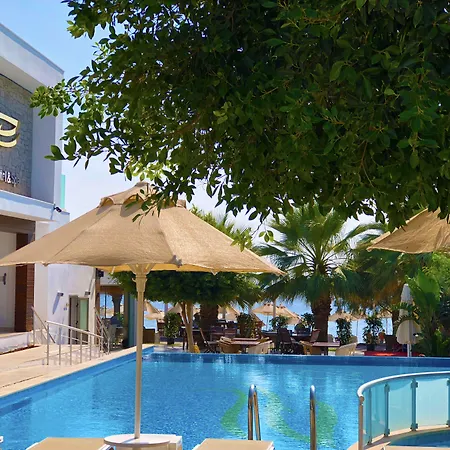 Zest Exclusive & Hotell 3*