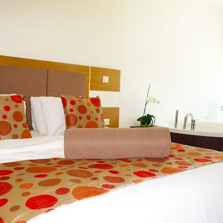 Hotell Zest Exclusive & 3*