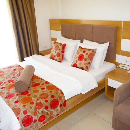 Hotell Zest Exclusive & 3*