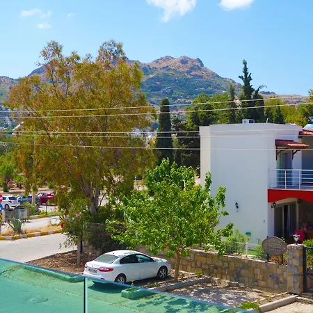 Zest Exclusive & Hotell