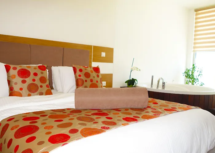 Otel Zest Exclusive & 3*