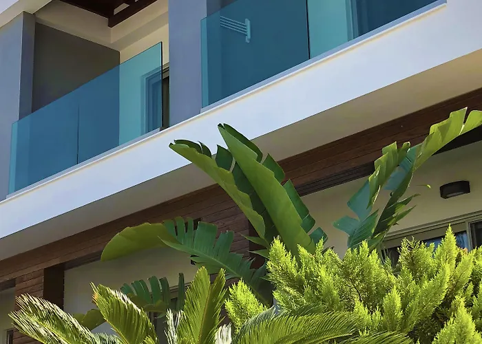 Otel Zest Exclusive & 3*