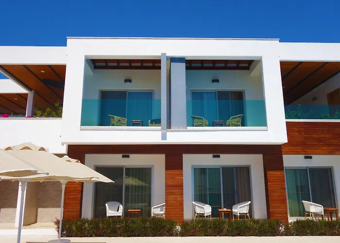 Zest Exclusive & Otel 3*