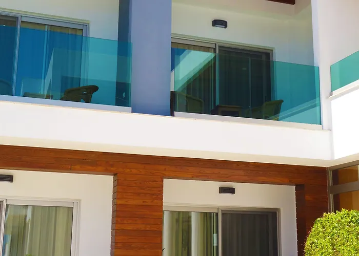 Zest Exclusive & Otel Ortakent