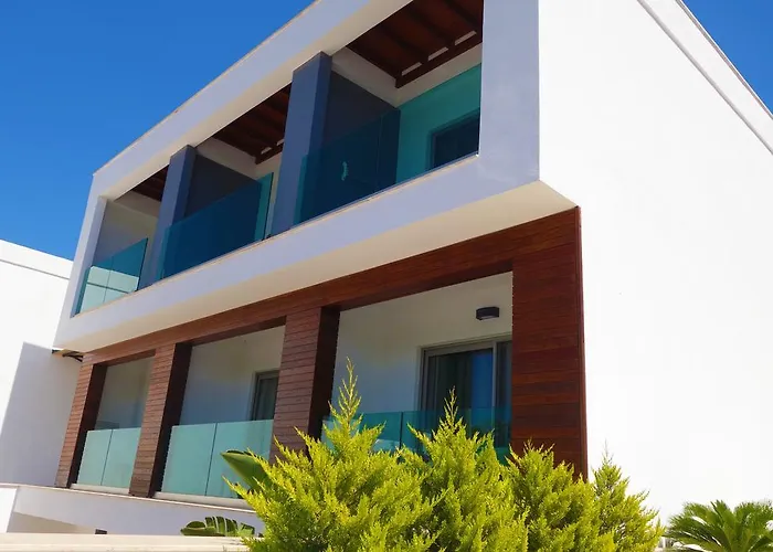 فندق Zest Exclusive &