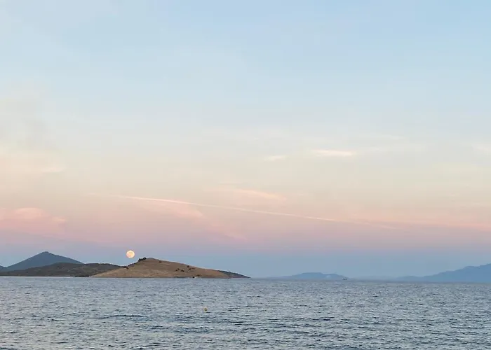 Otel Zest Exclusive &